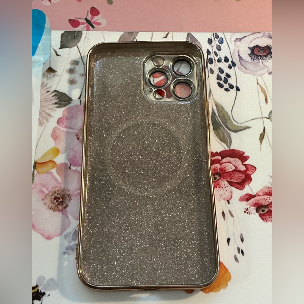 Gold Glitter Phone Case with Ring Holder - I Phone 13 Pro Max ( NWT) - Picture 6 of 6